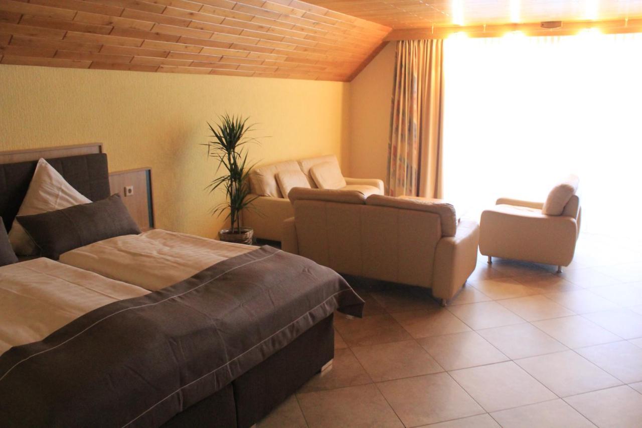 Haus Schieferstein Hotel Dahlem  Екстериор снимка