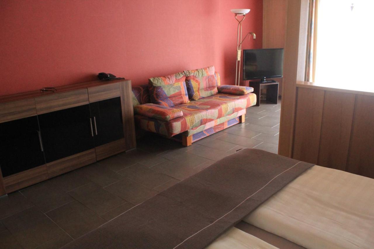 Haus Schieferstein Hotel Dahlem  Екстериор снимка